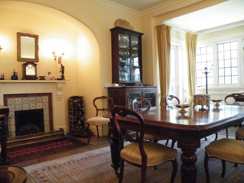Broadlands Gate Bed and Breakfast Brockenhurst Eksteriør billede