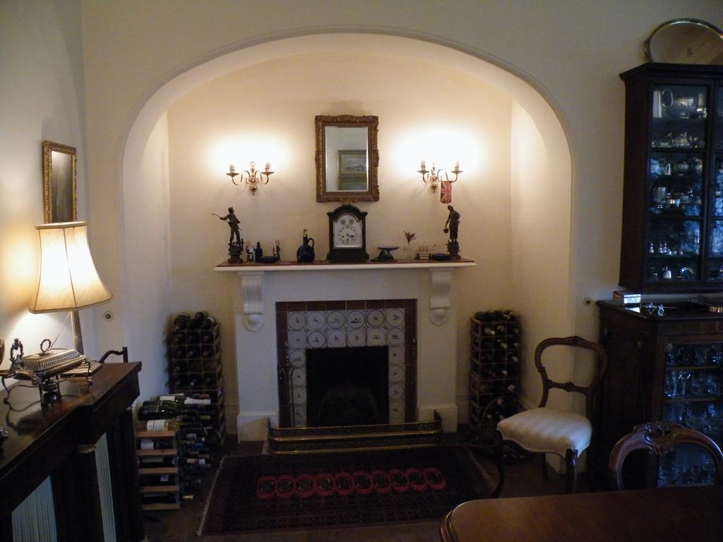 Broadlands Gate Bed and Breakfast Brockenhurst Eksteriør billede