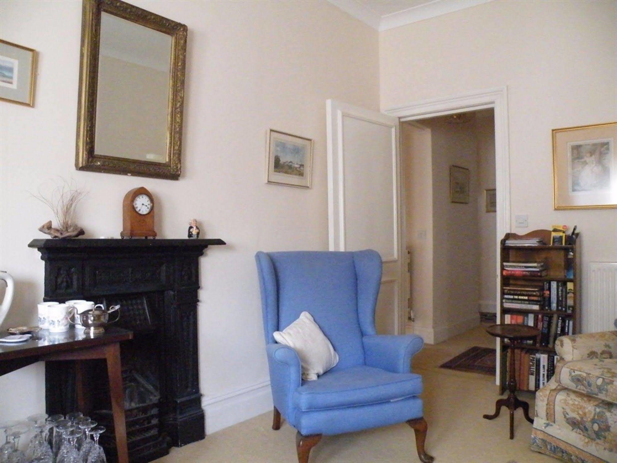 Broadlands Gate Bed and Breakfast Brockenhurst Eksteriør billede