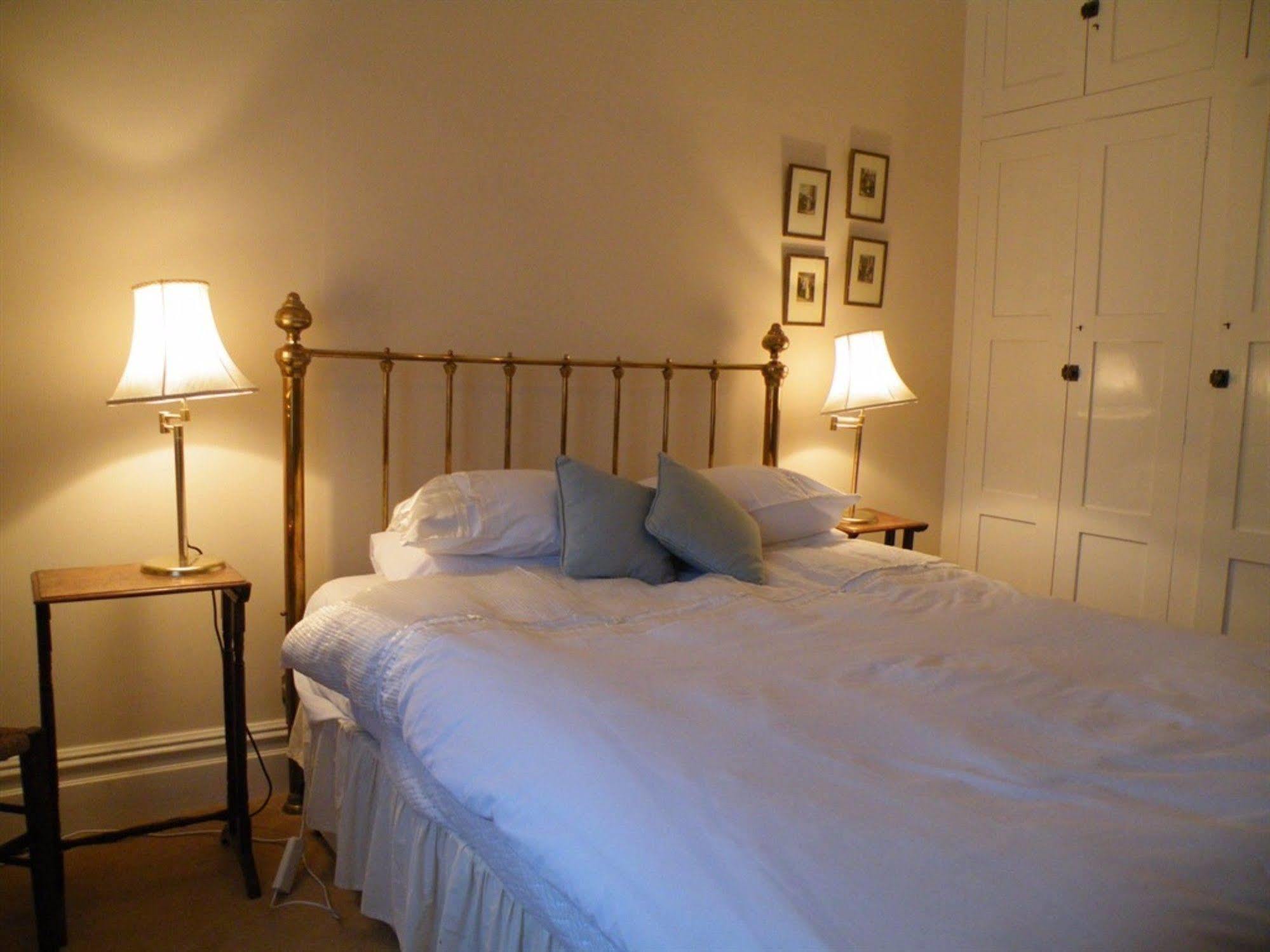Broadlands Gate Bed and Breakfast Brockenhurst Eksteriør billede