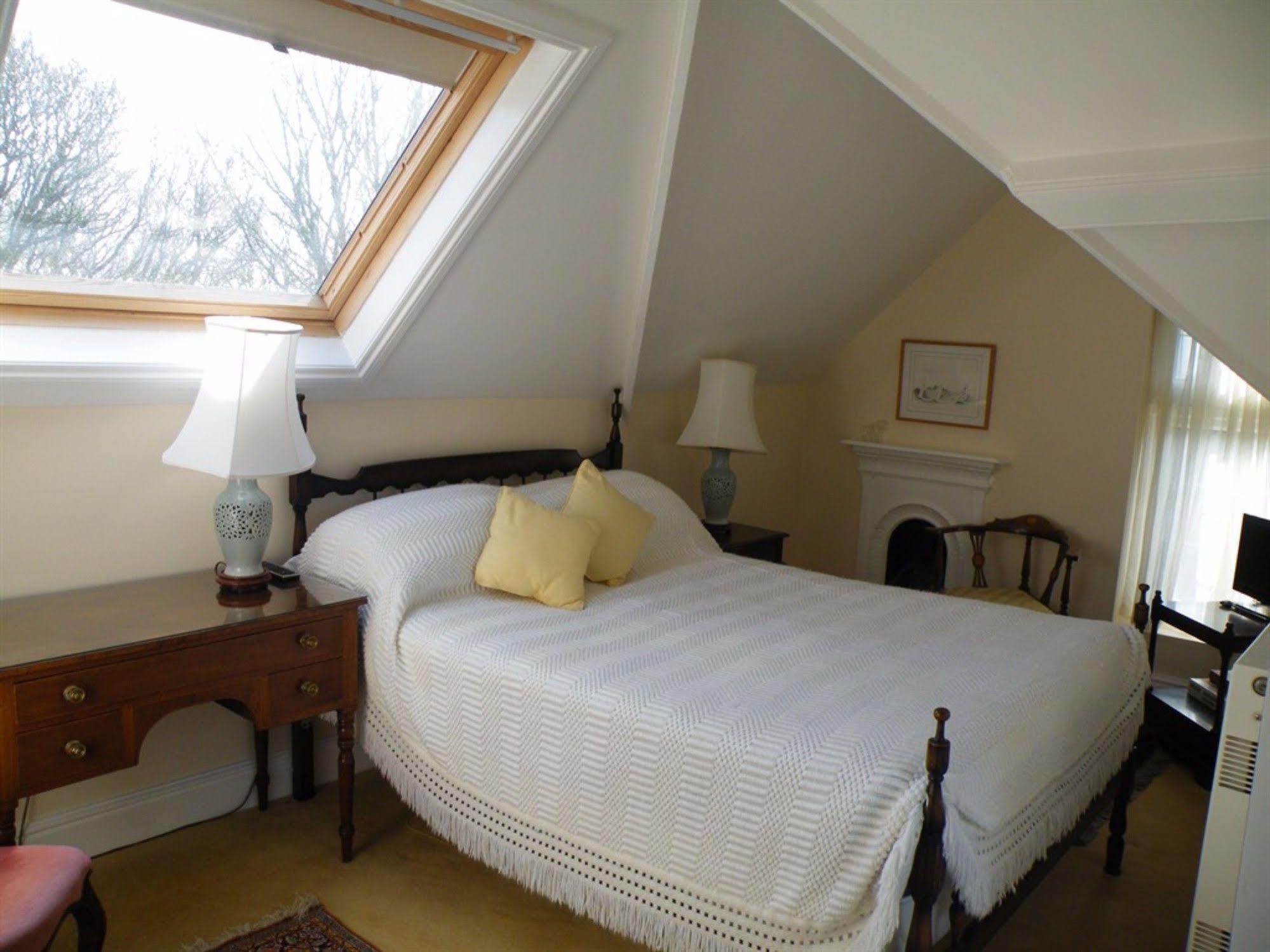 Broadlands Gate Bed and Breakfast Brockenhurst Eksteriør billede